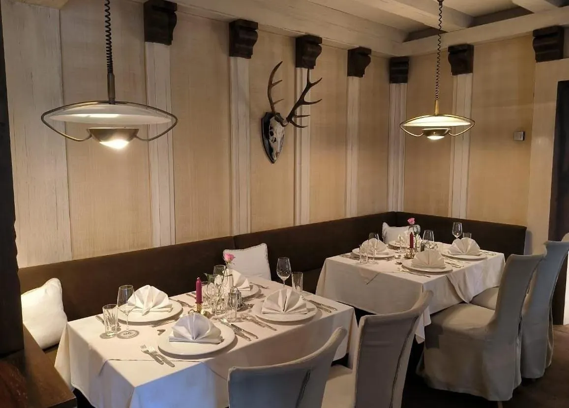 **** Hotel Hotel-Restaurant Batzenhaeusl Innsbruck Austria