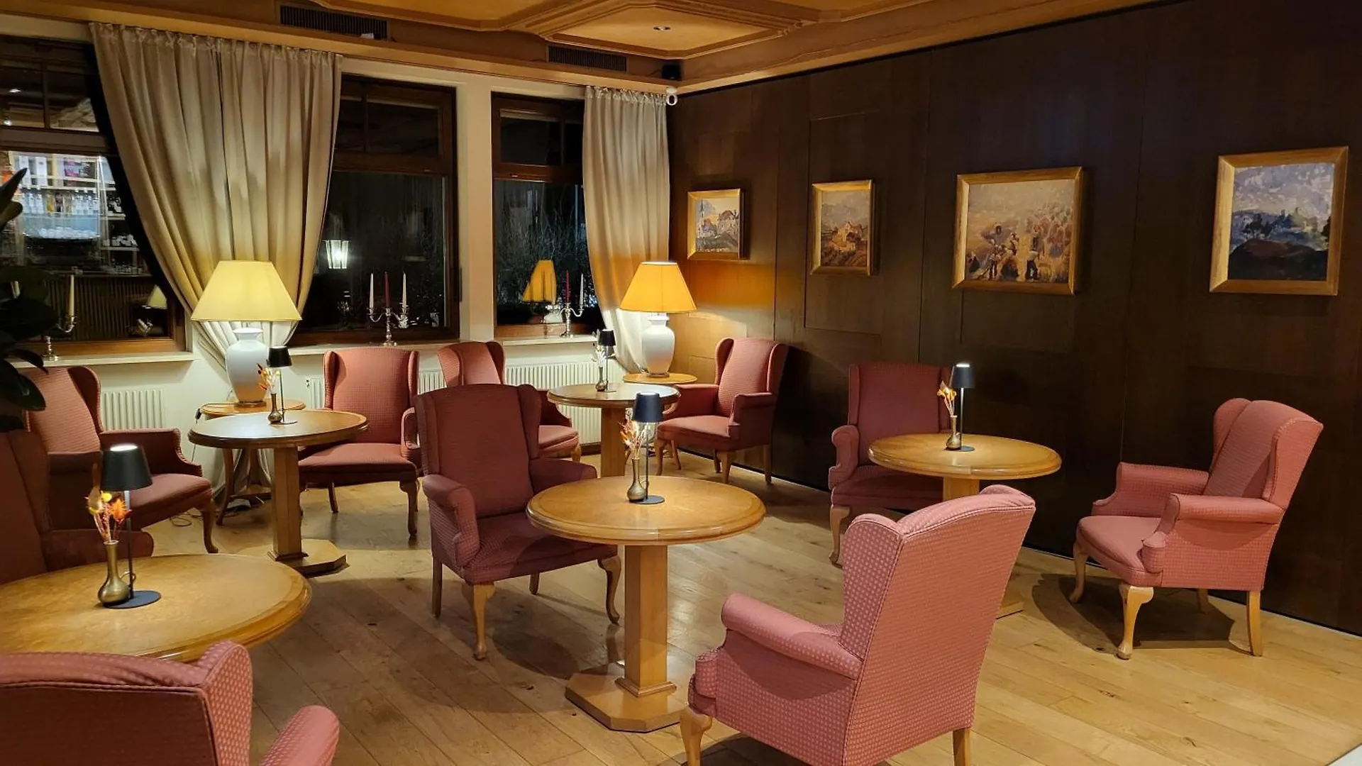 Hotel-Restaurant Batzenhaeusl 인스브루크 호텔