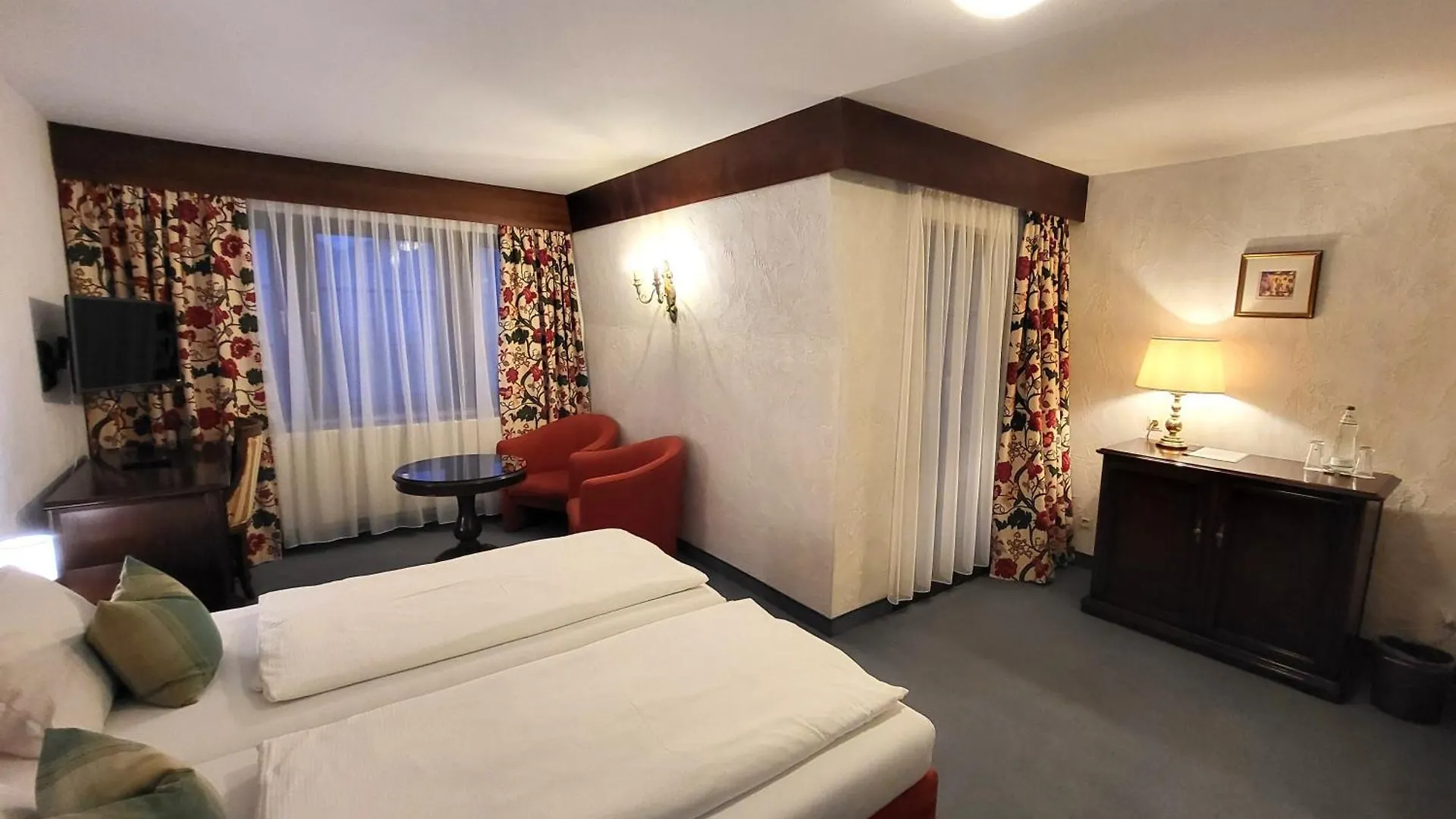 Hotel-Restaurant Batzenhaeusl 인스브루크 오스트리아