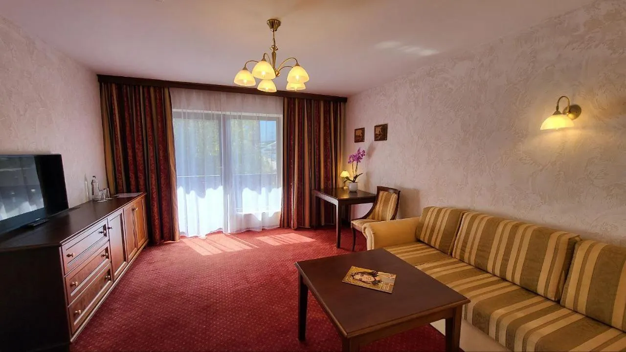 Hotel-Restaurant Batzenhaeusl 인스브루크 호텔