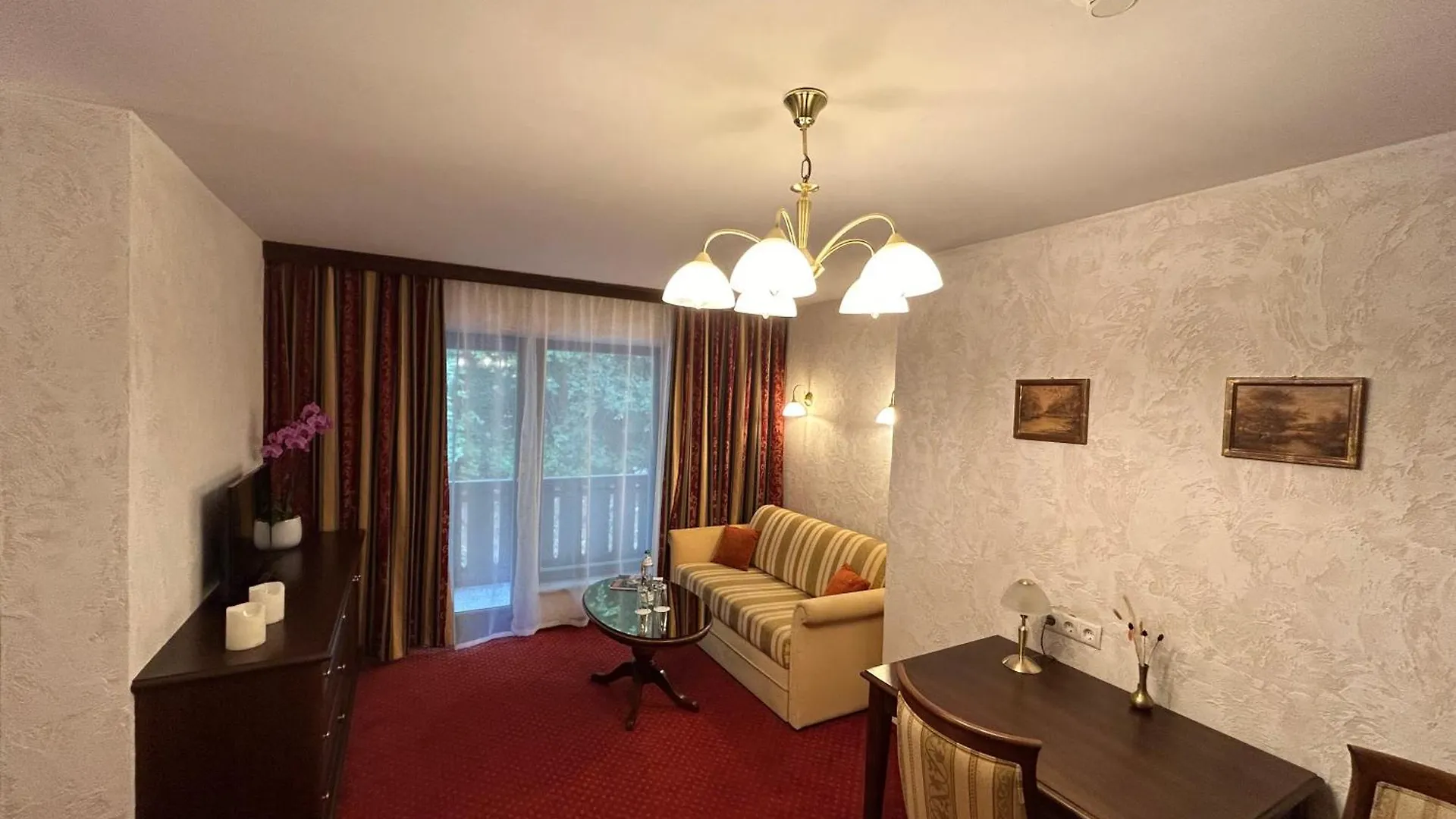 Hotel-Restaurant Batzenhaeusl 인스브루크 4*,  오스트리아