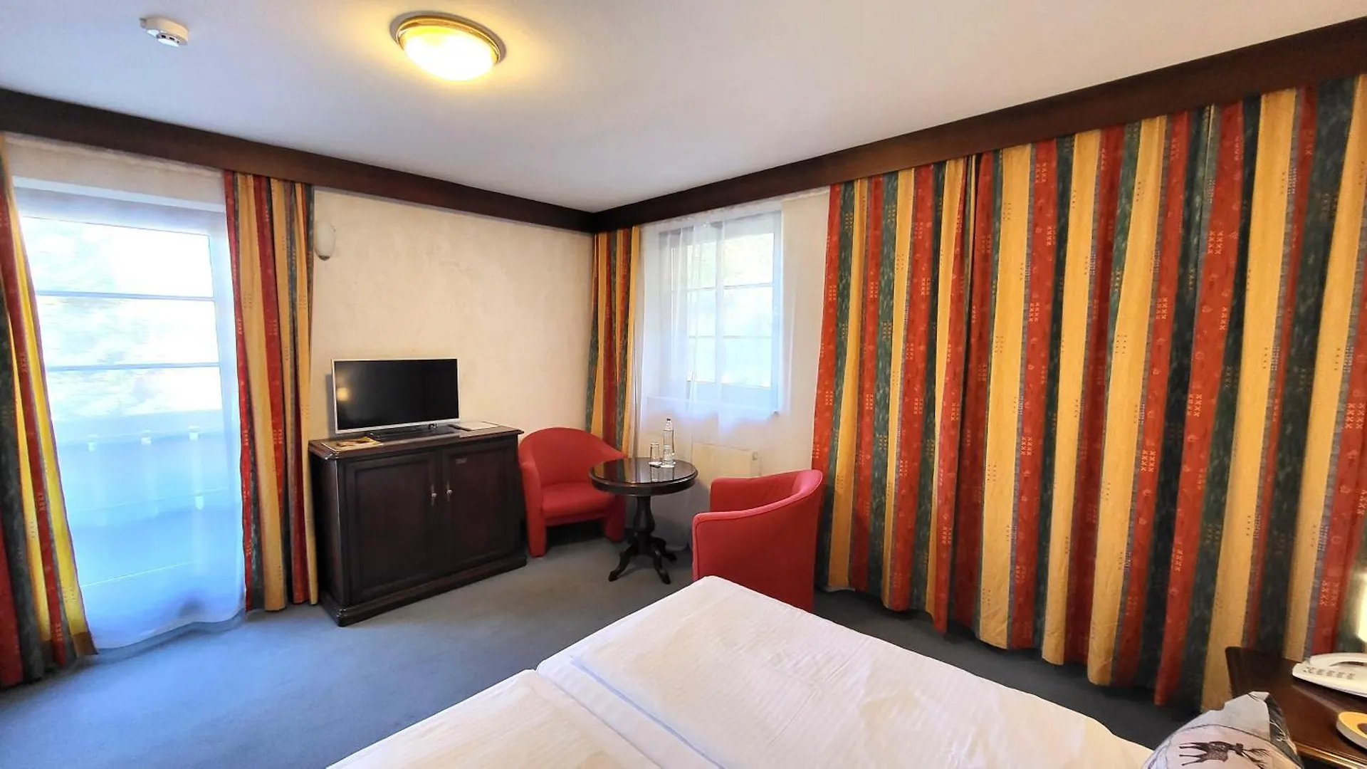 Hotel-Restaurant Batzenhaeusl 인스브루크 호텔