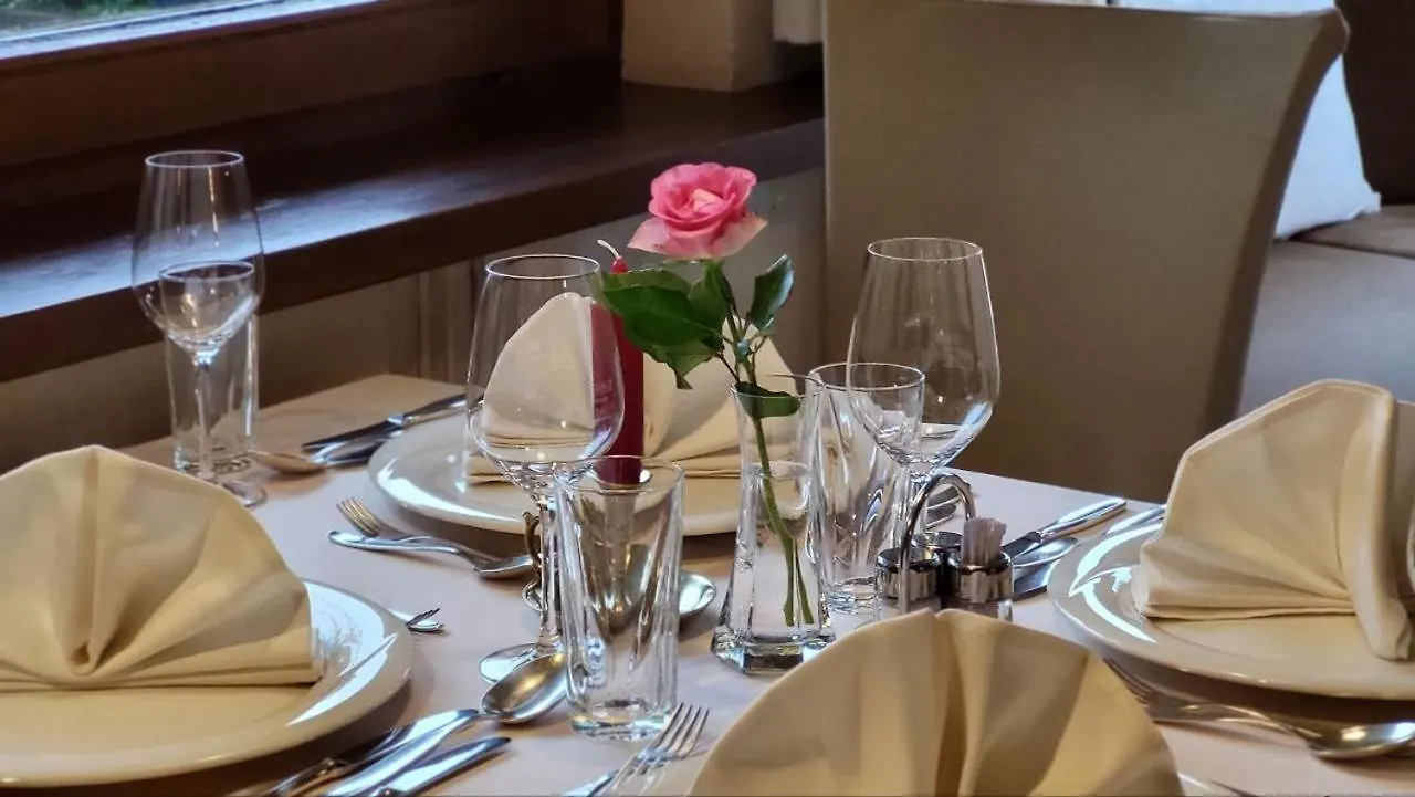 Hotel-Restaurant Batzenhaeusl 인스브루크 호텔